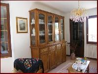 Eleonor - cupboard  in walnut bahia